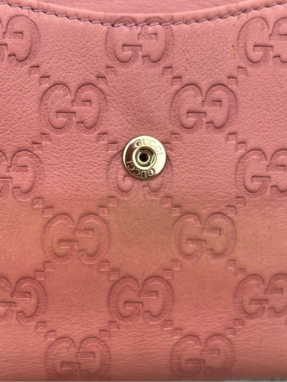 Gucci Compact Bifold Wallet GG Embossed Pink Shima Leather with Gold Charm - Picture 9 of 16